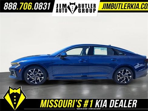 New 2025 Kia K5 EX image 2