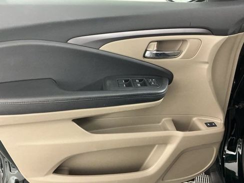 Used 2017 Honda Pilot EX-L image 7