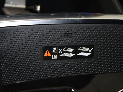 New 2026 Chevrolet Equinox LT w/ Convenience Package II image 38