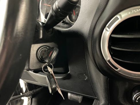 Used 2016 Jeep Wrangler Unlimited Sahara AWD/4WD image 24