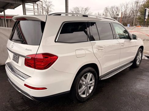 Used 2014 Mercedes-Benz GL 450 4MATIC image 12