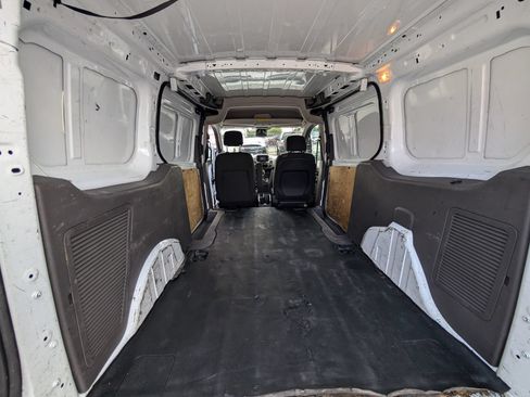 Used 2023 Ford Transit Connect XL FWD image 19