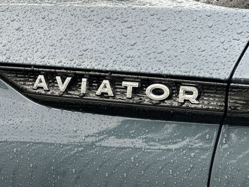 New 2026 Lincoln Aviator Reserve w/ Jet Appearance Package image 7
