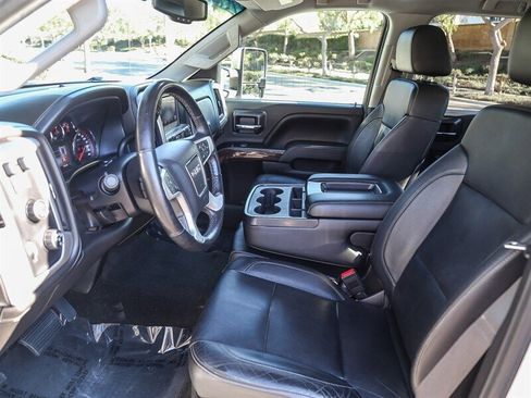 Used 2015 GMC Sierra 3500 SLT w/ Duramax Plus Package image 26