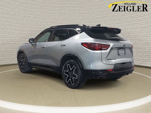 Used 2023 Chevrolet Blazer RS w/ Driver Confidence II Package AWD/4WD image 7