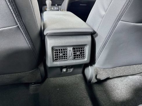 Certified 2025 Toyota Camry SE w/ Convenience Package AWD/4WD image 26