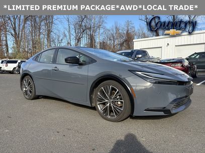 Used 2023 Toyota Prius LE