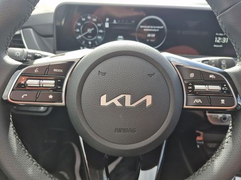 New 2026 Kia Seltos SX w/ SX Sunroof Package image 19