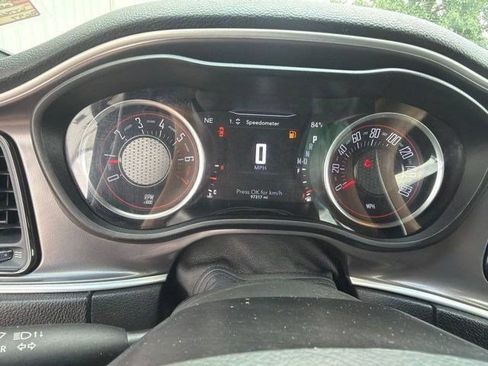 Used 2021 Dodge Challenger SXT w/ Driver Convenience Group AWD/4WD image 16