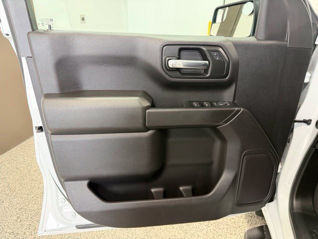 Used 2024 GMC Sierra 1500 Pro w/ Pro Value Package AWD/4WD image 8