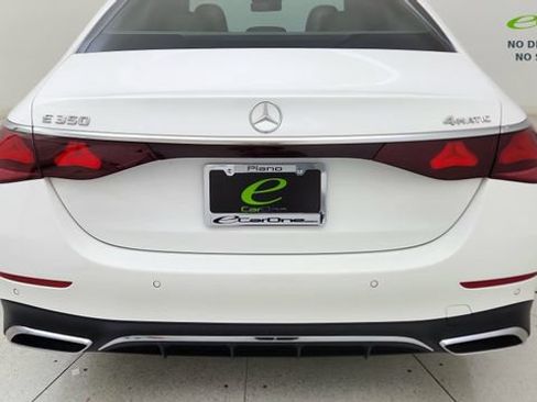 Used 2024 Mercedes-Benz E 350 4MATIC Sedan image 11