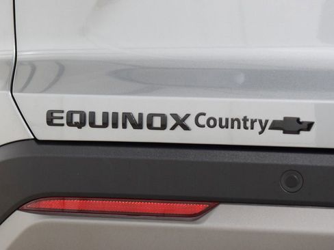 New 2026 Chevrolet Equinox LT w/ Midnight Edition FWD image 22