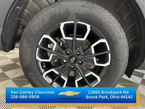 Used 2024 Hyundai Santa Cruz SE image 27