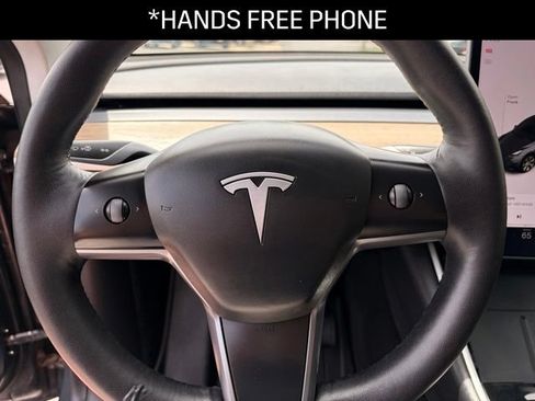 Used 2021 Tesla Model Y Long Range AWD/4WD image 12
