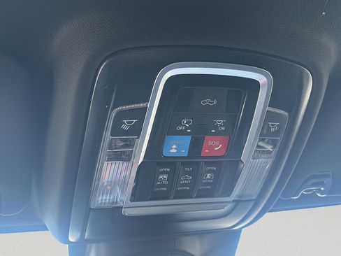 New 2026 RAM 2500 Laramie w/ Night Edition AWD/4WD image 31