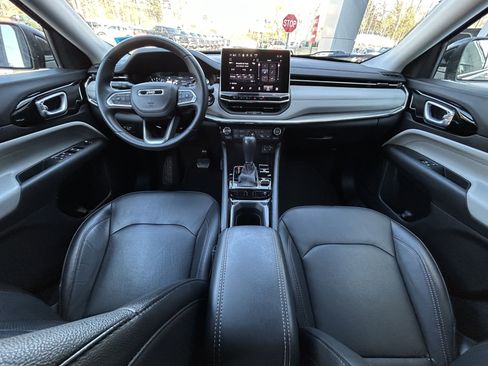 Certified 2022 Jeep Compass Limited AWD/4WD image 19
