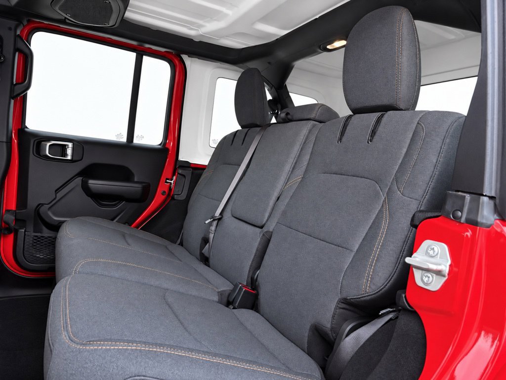 Used 2024 Jeep Wrangler Unlimited w/ Convenience Group AWD/4WD image 19