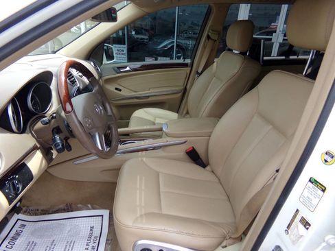 Used 2012 Mercedes-Benz GL 450 4MATIC image 9