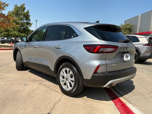 Used 2024 Ford Escape Active FWD image 8