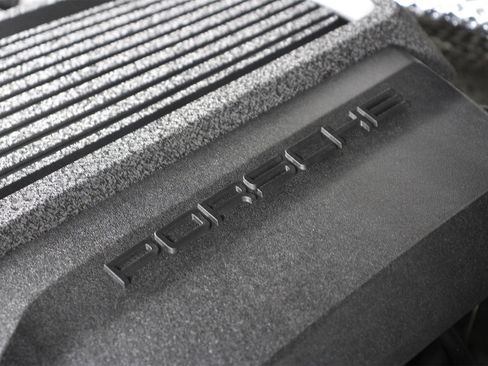 Certified 2025 Porsche Macan image 27