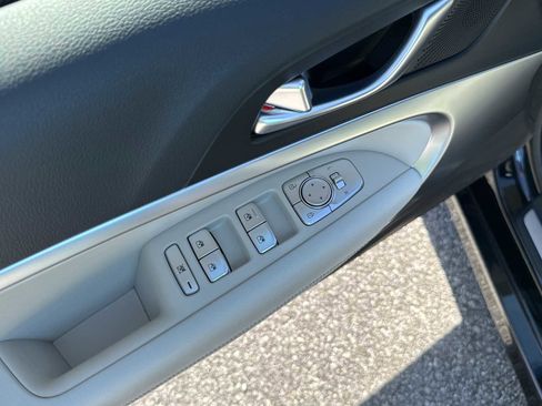 New 2026 Genesis G70 2.5T RWD image 15