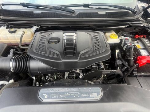 Certified 2024 Jeep Wagoneer Series II AWD/4WD image 67