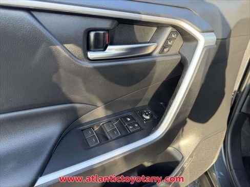 Certified 2022 Toyota RAV4 XLE Premium image 25