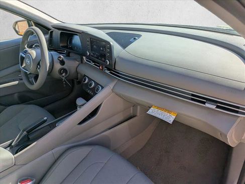 New 2026 Hyundai Elantra SE w/ Cargo Package image 22