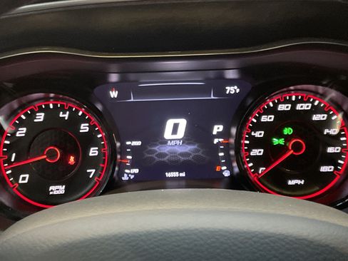 Used 2022 Dodge Charger Scat Pack w/ Daytona Edition Group RWD image 22