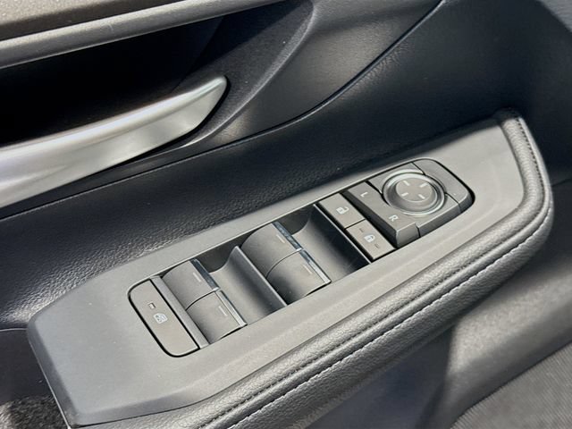 Certified 2025 Toyota Grand Highlander FWD image 15