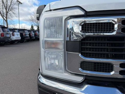 Certified 2023 Ford F250 XLT AWD/4WD image 3