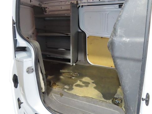 Used 2022 Ford Transit Connect XL image 14