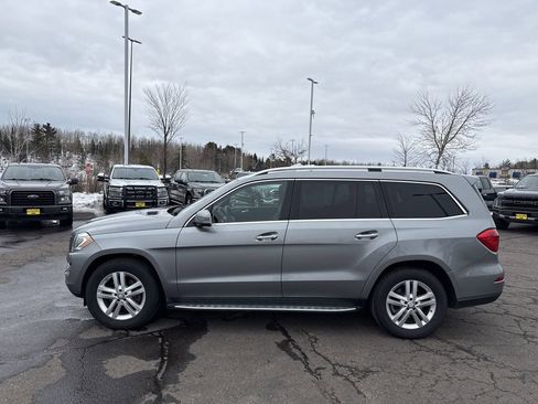 Used 2015 Mercedes-Benz GL 450 4MATIC image 9