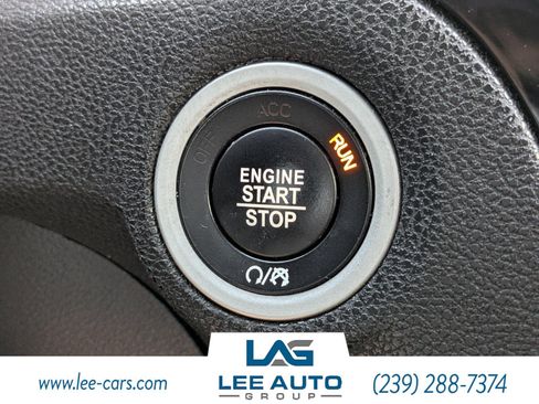 Used 2017 Chrysler 300 S RWD image 27