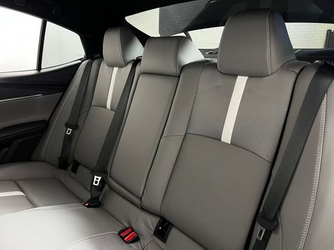 Used 2026 Toyota Camry SE w/ Multimedia Upgrade Package FWD image 23