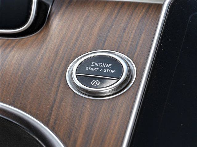 Used 2024 Mercedes-Benz C 300 Sedan image 22