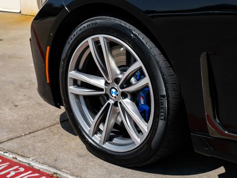 Used 2020 BMW 750i xDrive w/ Executive Package image 52