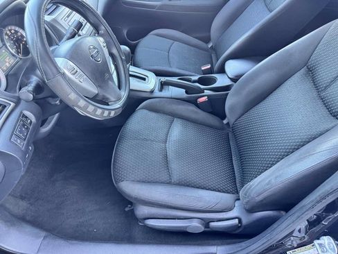 Used 2014 Nissan Sentra SR w/ Protection Package FWD image 34