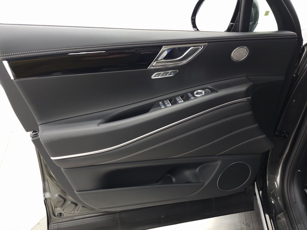 Used 2026 Genesis GV80 2.5T AWD/4WD image 10