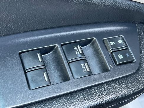 Used 2017 Honda Ridgeline RTL-E image 13