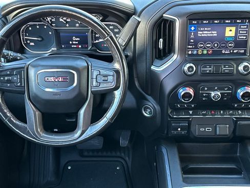 Used 2022 GMC Sierra 2500 AT4 image 14