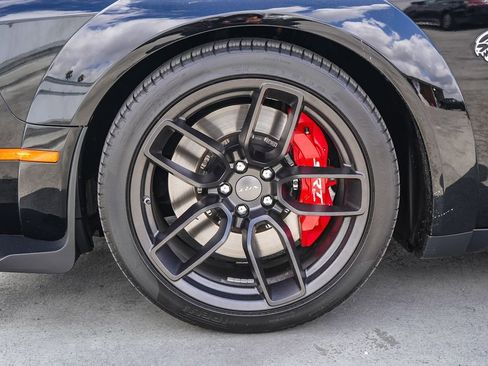 Used 2023 Dodge Challenger SRT Hellcat RWD image 11