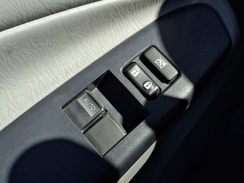Used 2013 Toyota Tacoma 2WD Access Cab w/ SR5 Pkg image 24