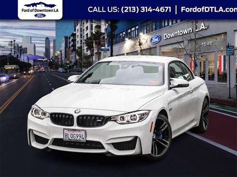 Used 2020 BMW M4 Convertible image 1