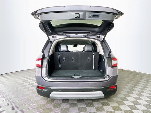 Certified 2025 Honda Pilot EX-L image 31