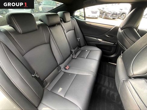 Certified 2021 Lexus ES 350 F Sport w/ Accessory Package FWD image 39
