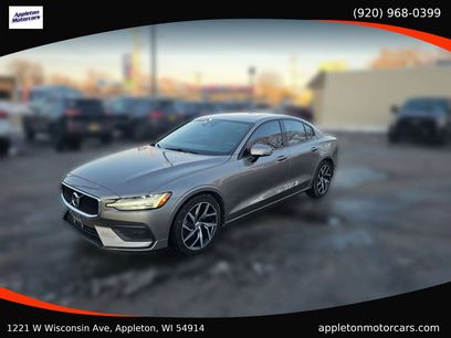 Used 2019 Volvo S60 T5 Momentum w/ Premium Package