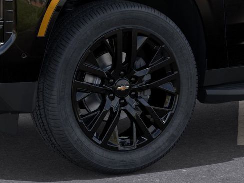 New 2026 Chevrolet Tahoe Premier AWD/4WD image 9