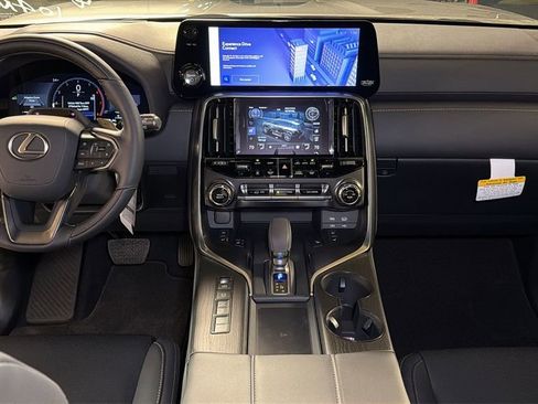 New 2026 Lexus LX 700h Luxury image 15