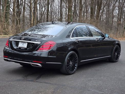 Used 2020 Mercedes-Benz S 560 4MATIC Sedan image 6